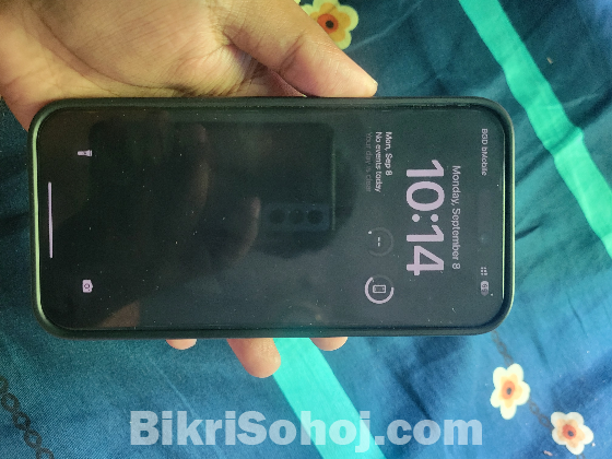 iPhone 15 plus
